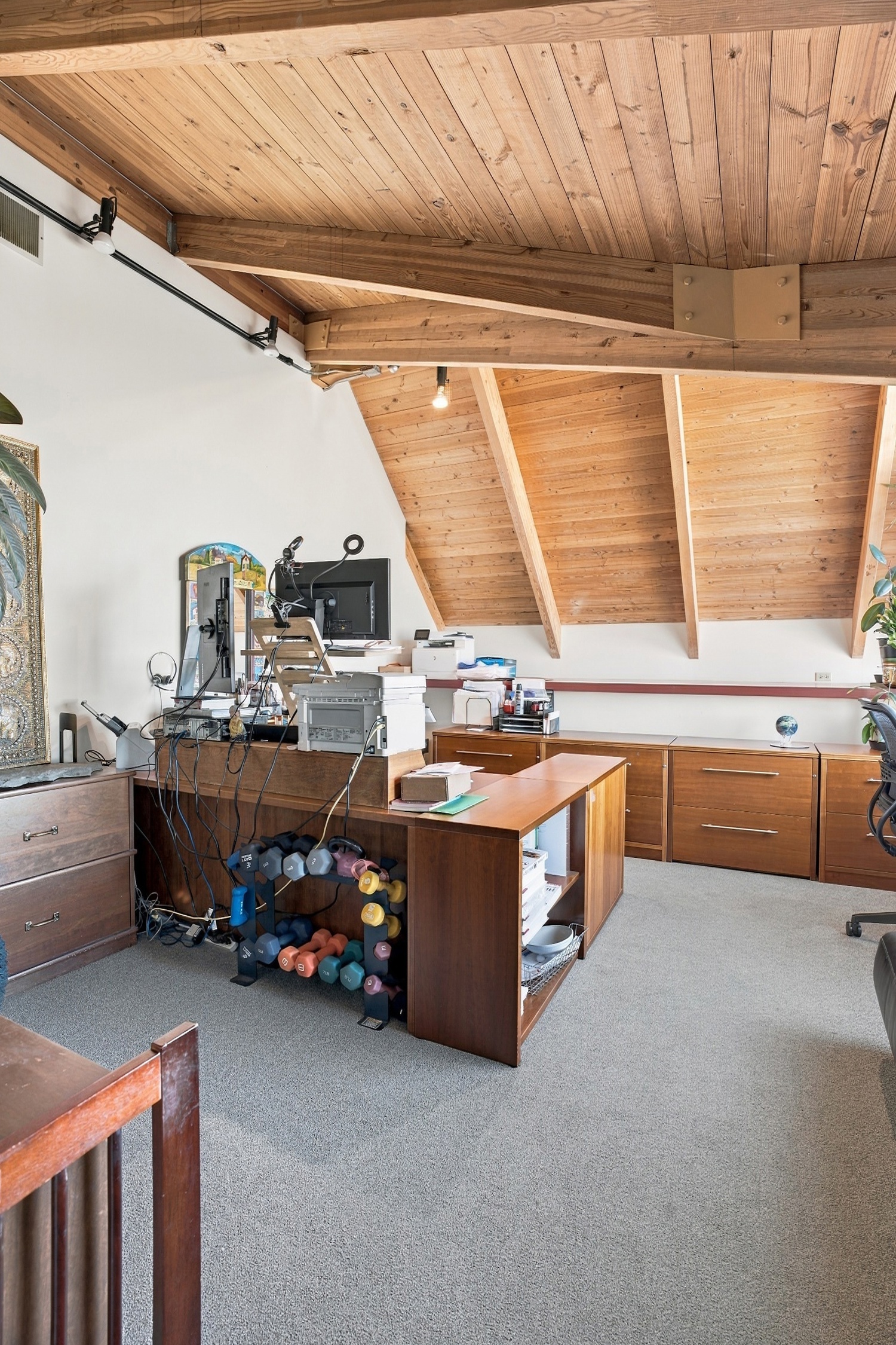 900 Bridgeway